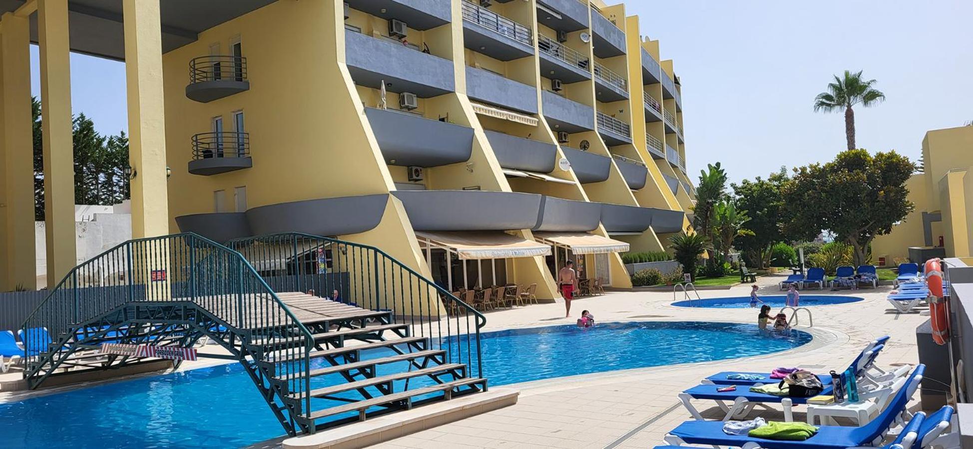 Lagos-Piscine Et Mer- Condominio Do Mar Zewnętrze zdjęcie